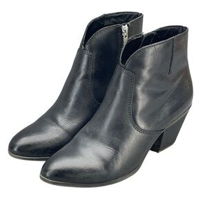 Frye Jennifer Black Leather Side Zip Almond Toe Western 2" Heel Ankle Boot Sz 8